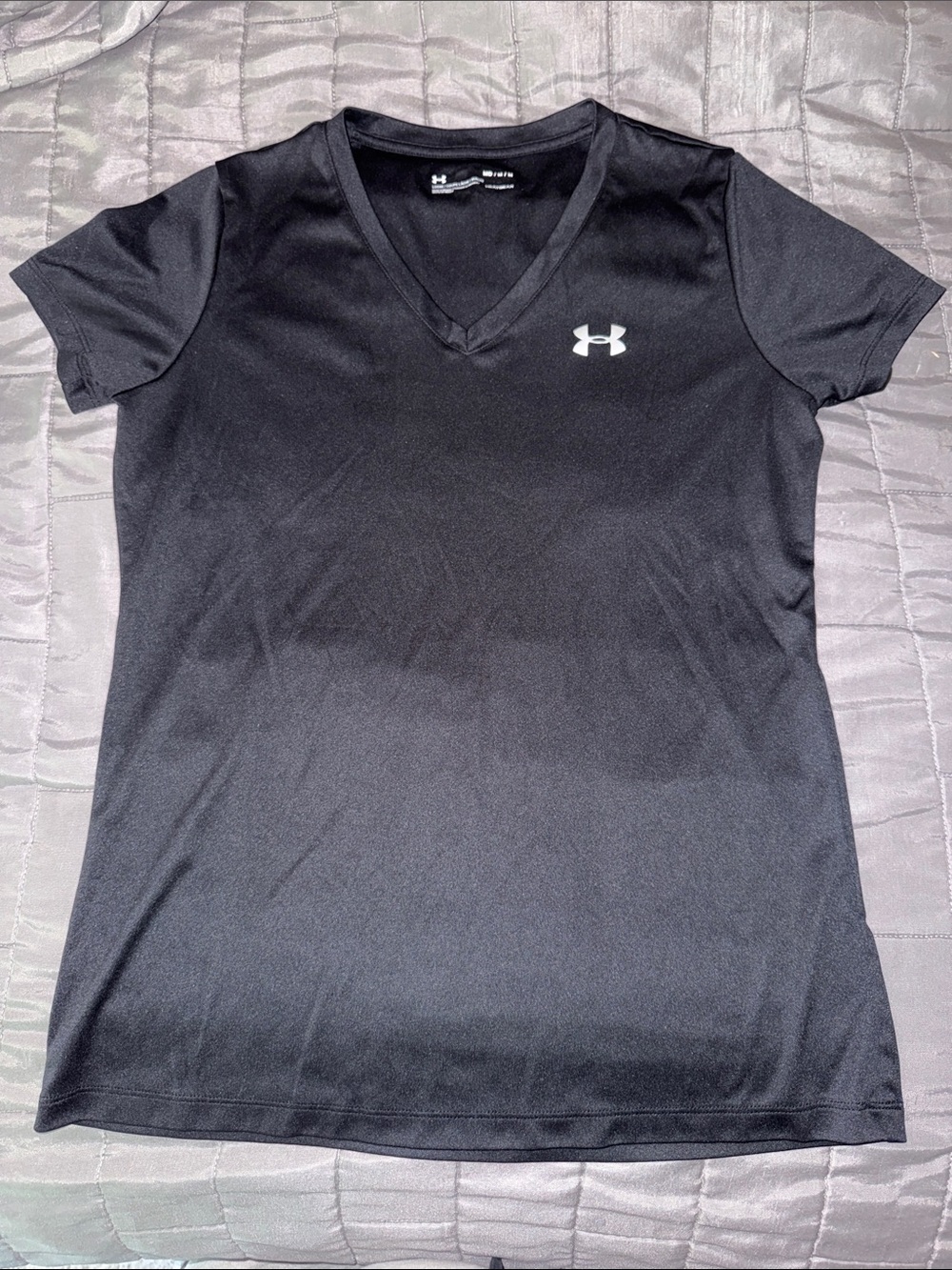 Under Armour Black V Neck Short Sleeve Athletic Shirt